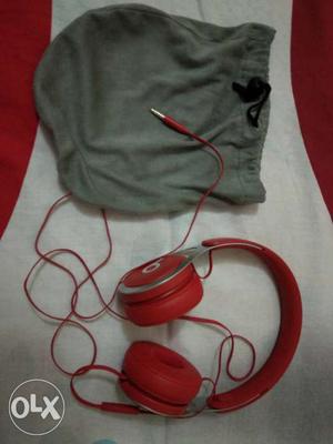 Red And White Beats By Dr. Dre Headphones