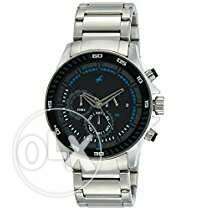 Round Silver Chronograph Watch With Silver Strap Link