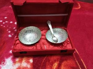 Silver bowl set new cond.