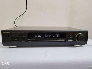 Technics ST-GT550Stereo Synthesizer Tuner it's a