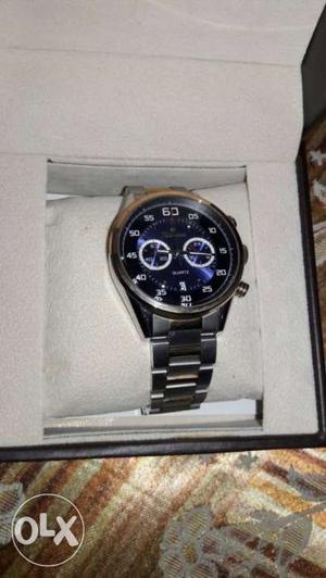Valentine watch for sale brought before 6 months