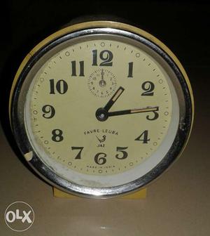 A vintage mechanical clock by Favre lueba in a