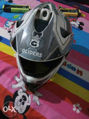 Black And White Gliders Enduro Helmet