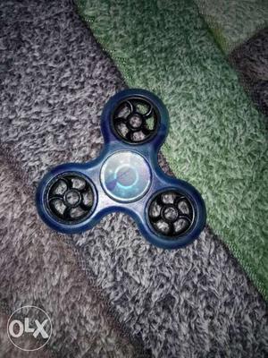 Blue 3-loped Hand Spinner