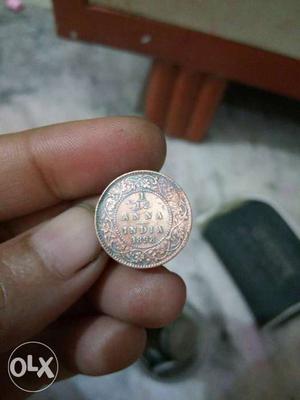 Round Silver 1 1/2 Anna India Coin