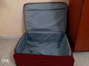American Tourister Suitcase 32'