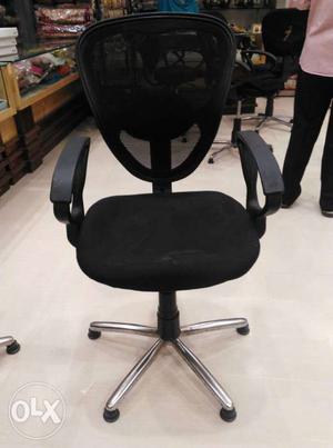 Black And Gray Office Rolling Chair