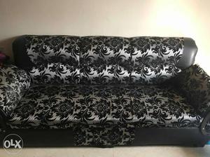 Black And Grey Floral Fabric Sofa set
