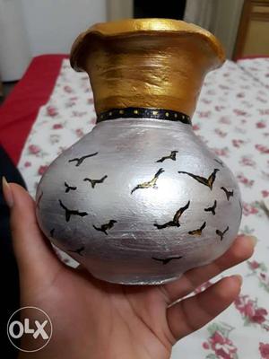 Clay Vase - Handcrafted