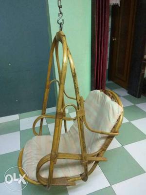 Good Condition Can Zoola with Chain, Cushion
