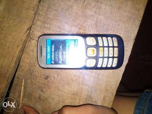 Good condition Great phon network service habby
