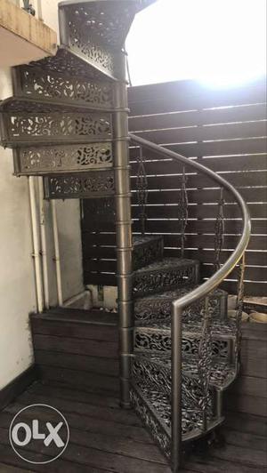 Metal casting staircase 18ft high