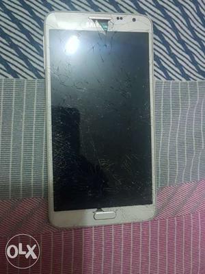 Samsung Note 3 Neo 2years old mobile charging bill only