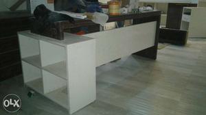 White Wooden 4-panel Cubby Shelf