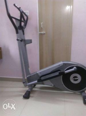 Blacka And Gray Elliptical Trainer