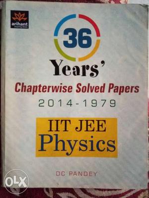 Chapter Wise Solved Papers  IIT JEE Physics Book