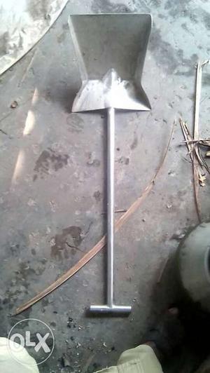 Gray Shovel