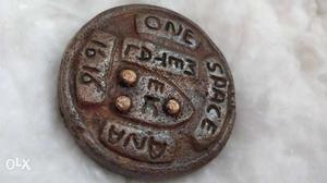  year very old antiqe coin.it's has is there