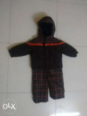 Boy's Brown And Black Hoodie With Pants for age group 1 to 2