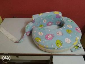Feeding pillow for new born baby