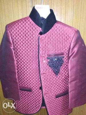 For 2 year boy fancy suit in very good
