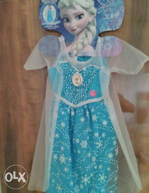 Frozen Queen Elsa Dress, having let it go song & led lights