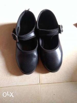 Girl's School Shoes Of Black Paragon 11