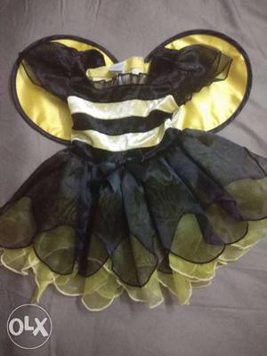 Honey bee dress for 1yr old..bought from the US.