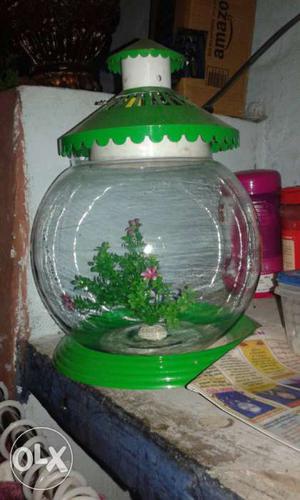 1 bawle new gud condition.with led light.+1 tree