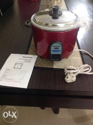 Brand new Panasonic rice cooker on sale. Never used before.