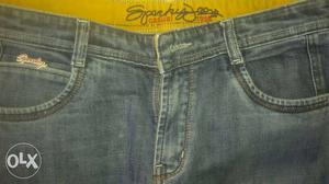 New Jeans selling due to size isuue