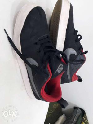 Nike liteforce sneakers size 8