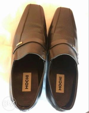 Original MOCHI Men's Black pair of shoe. Parsi