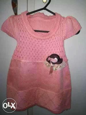 Pink knitted sweater dress for 1-2 years girls.