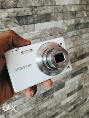 White Samsung Point-and-shoot Camera