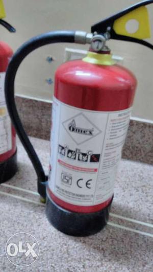 2 x 4 Kg Fire Extinguishers (Make , Refilled till April
