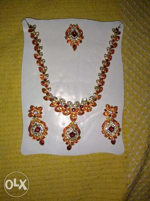 A beautiful necklace in a very affordable price