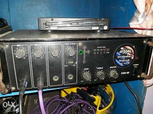 Aujhja 80watts amplifire good condition