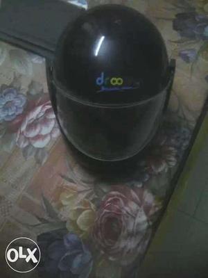 Black Drco Full-face Helmet