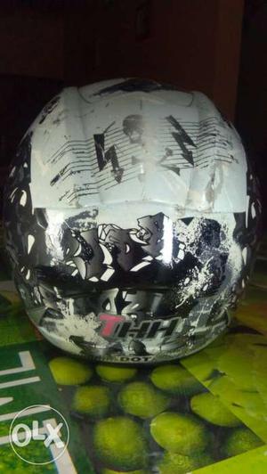 Black, White, And Gray THH Motorcycle Helmet Actual price
