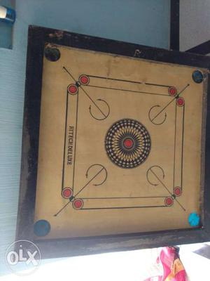 Carrom board new 1month