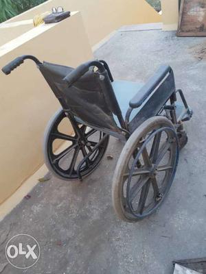 Disable person wheelchair foldable 1 year old