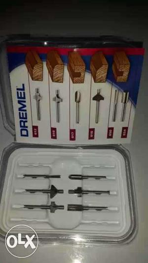 Dremel wood router kit. Fits any mini router or dye grinder.