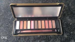 Eyeshadow Palette