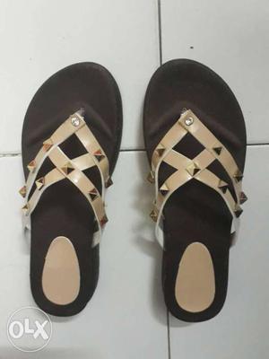 #KINS brown sandals. 22 cm. unused.