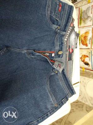 Lee Cooper original jeans new size 34 urgent sell