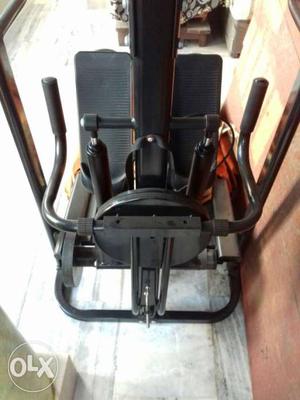 Manual body fitness machine