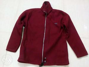 Sweater red colour