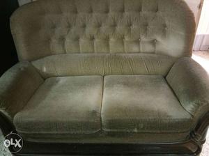 3 set sofa with bst cushioning for sale hurry up