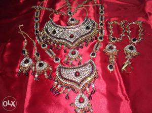 Beautiful bridal jewellery for sale.